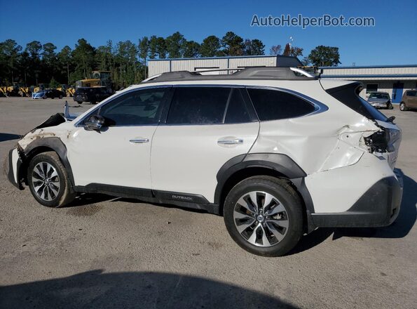 4S4BTAPC4R3130859 2024 SUBARU OUTBACK Белый Задняя левая четверть