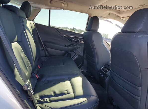 4S4BTAPC4R3130859 2024 SUBARU OUTBACK Белый Вид задней части салона