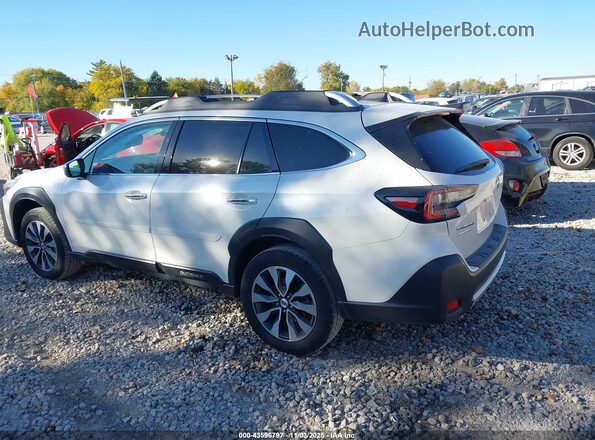 4S4BTGPD4P3161585 2023 SUBARU OUTBACK Белый Задняя левая четверть