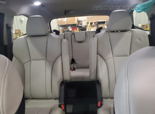 4S4WMAPD5S3400713 2025 SUBARU ASCENT Blue Widok tylnych siedzeń