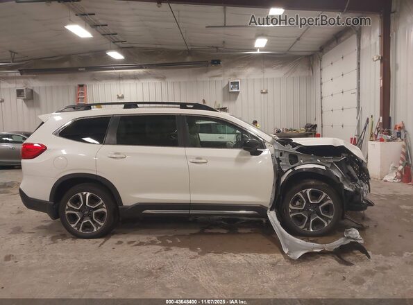 4S4WMAUD1R3455593 2024 SUBARU ASCENT White უკანა სალონის ხედი