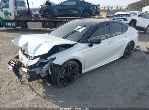 4T1DAACK3SU207300 2025 TOYOTA CAMRY Белый Передняя левая четверть
