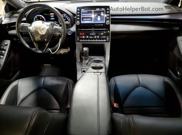 4T1EA1AB8NU014197 2022 TOYOTA AVALON Black Widok deski rozdzielczej
