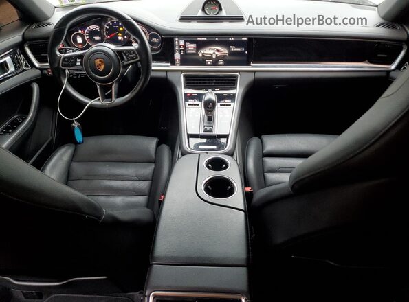 WP0AB2A70JL133377 2018 PORSCHE PANAMERA Black Widok zestawu wskaźników