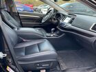 2019 Toyota Highlander Se Черный vin: 5TDJZRFH7KS599622