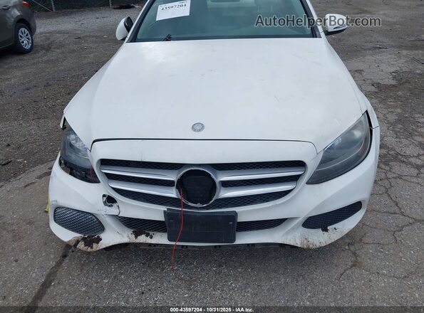 55SWF4KB3HU184926 2017 MERCEDES-BENZ C-CLASS White Вид ззаду