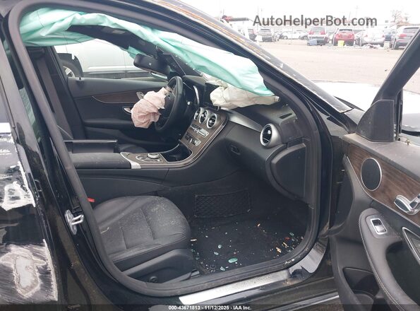 55SWF4KB8JU257360 2018 MERCEDES-BENZ C-CLASS Черный Вид салона спереди