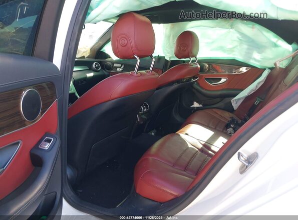55SWF6EB3JU253305 2018 MERCEDES-BENZ AMG C 43 White VIN sticker view