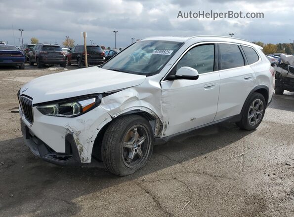 WBX73EF0XP5W78183 2023 BMW X1 Белый Передняя левая четверть