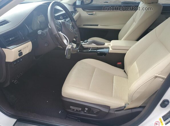 58ABK1GG5JU083547 2018 LEXUS ES Белый Вид салона спереди