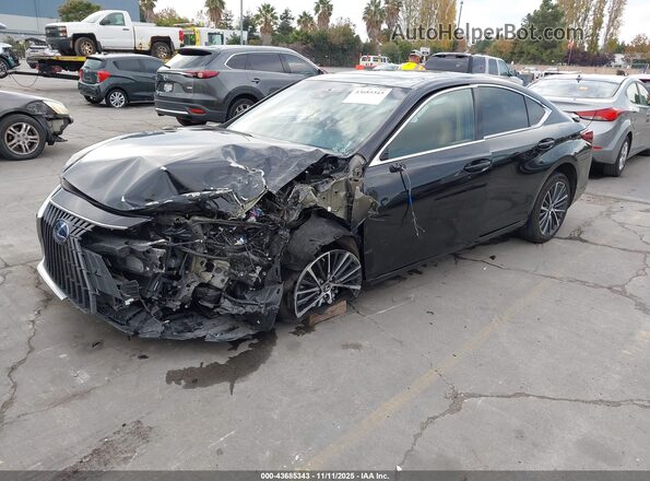 58ADA1C12NU013605 2022 LEXUS ES 300H Черный Передняя левая четверть