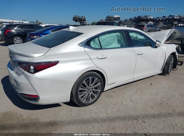 58ADA1C13MU010372 2021 LEXUS ES 300H Белый Задняя правая четверть