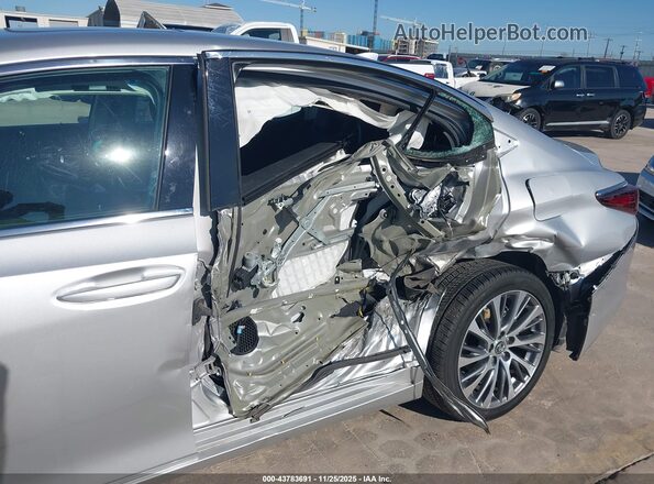 58ADZ1B19MU087743 2021 LEXUS ES 350 Серебряный Вид спереди