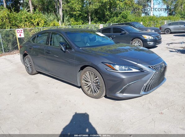 58ADZ1B1XSU185970 2025 LEXUS ES 350 Серый Передняя правая четверть
