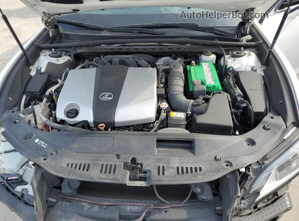 58AGZ1B13LU068360 2020 LEXUS ES Белый Вид задней части салона