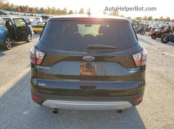 1FMCU9GD2HUC16608 2017 FORD ESCAPE Черный Вид сзади
