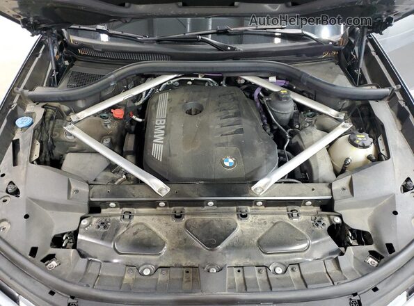 5UX23EM0XP9P24967 2023 BMW X7 Silver Widok naklejki z numerem VIN