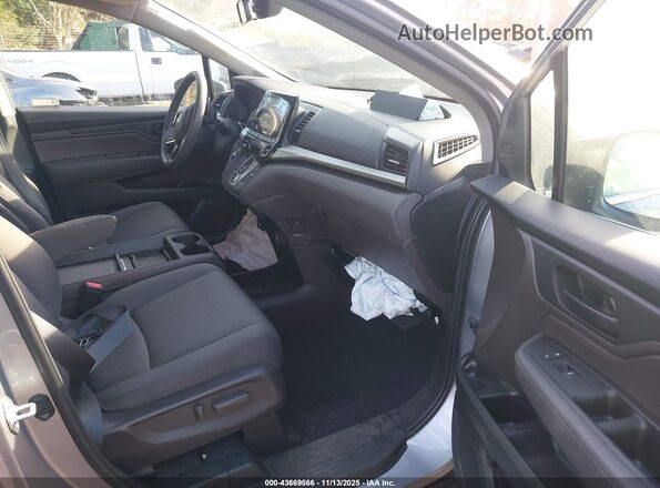 5FNRL6H54NB031018 2022 HONDA ODYSSEY Silver Widok wnętrza z przodu