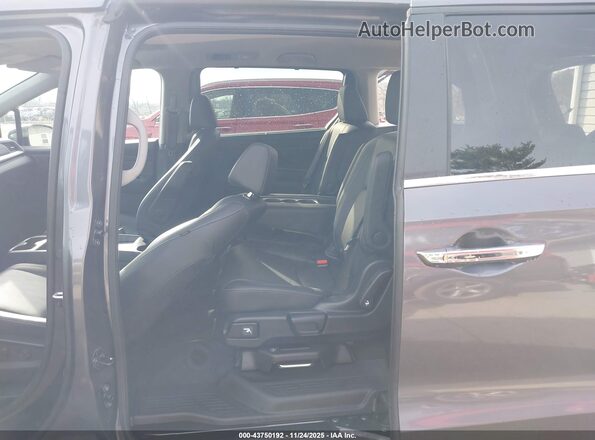 5FNRL6H63RB065286 2024 HONDA ODYSSEY Gray Widok naklejki z numerem VIN