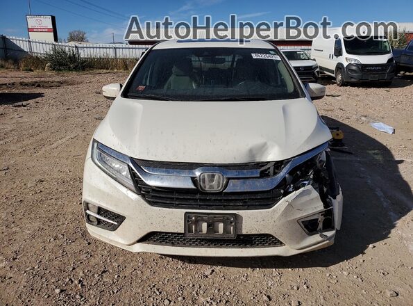5FNRL6H99JB100749 2018 HONDA ODYSSEY White Вид спереду