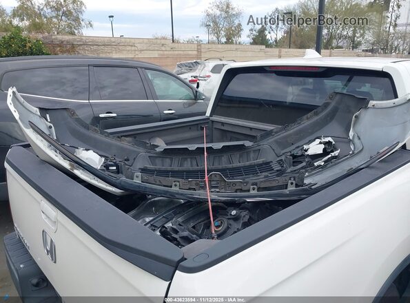 5FPYK2F11JB001404 2018 HONDA RIDGELINE White ხელსაწყოთა პანელის ხედი