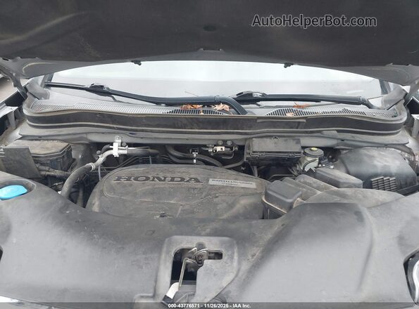 5FPYK2F66JB002267 2018 HONDA RIDGELINE Серебряный Вид сзади