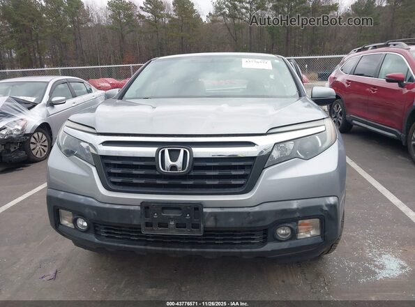 5FPYK2F66JB002267 2018 HONDA RIDGELINE Серебряный Вид щитка приборов