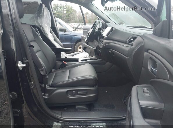 5FPYK3F57NB032963 2022 HONDA RIDGELINE Черный Вид салона спереди