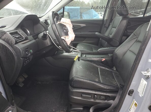 5FPYK3F75NB038052 2022 HONDA RIDGELINE Серый Вид салона спереди