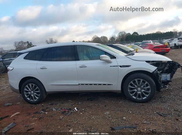5GAERCKW3NJ178132 2022 BUICK ENCLAVE Белый Вид задней части салона