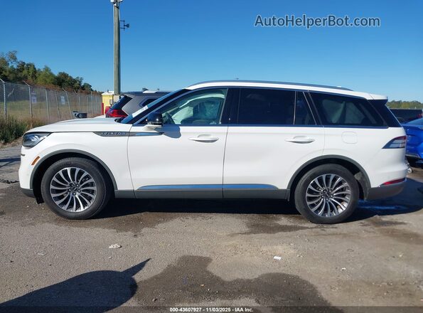 5LM5J7WC4NGL03013 2022 LINCOLN AVIATOR White Widok wnętrza 360 stopni