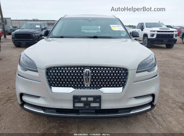 5LM5J7XC3RGL03086 2024 LINCOLN AVIATOR Желто-коричневый Вид щитка приборов