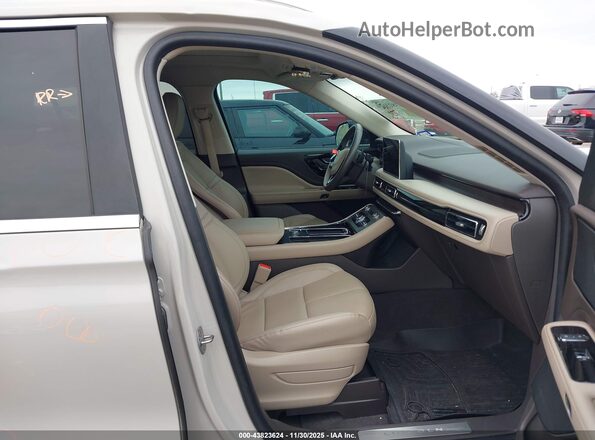5LM5J7XC3RGL03086 2024 LINCOLN AVIATOR Желто-коричневый Вид салона спереди