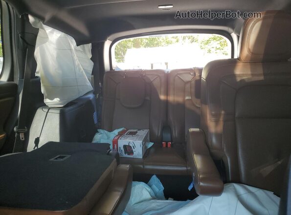 5LM5J7XC9MGL05708 2021 LINCOLN AVIATOR Белый Вид задних сидений