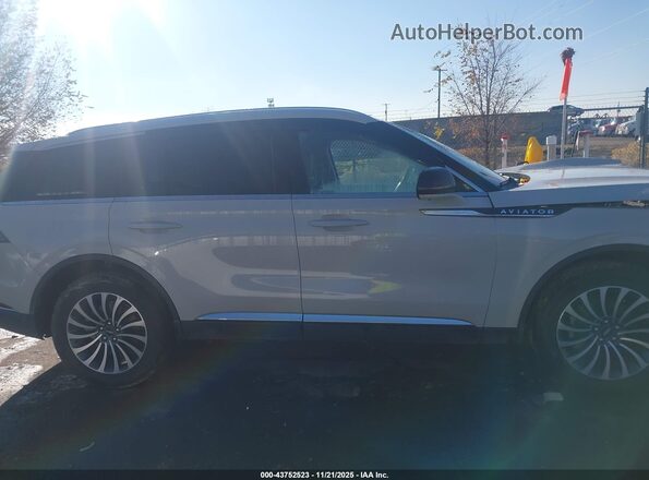 5LM5J7XCXMGL16703 2021 LINCOLN AVIATOR Белый Панорамный вид салона 360°