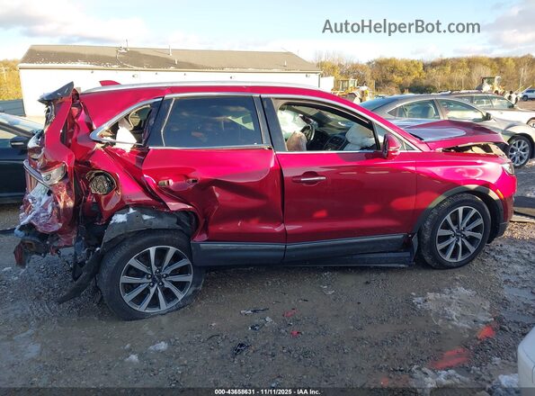 5LMCJ3D91KUL52691 2019 LINCOLN MKC Красный Вид задней части салона