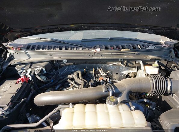 5LMJJ2LG6PEL15994 2023 LINCOLN NAVIGATOR Черный Вид сзади
