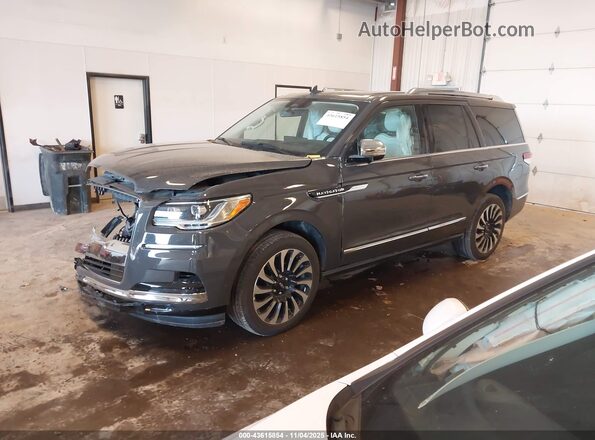 5LMJJ2TG6REL10460 2024 LINCOLN NAVIGATOR Gray Przód lewy