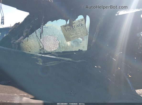 5LMJJ2TT2LEL12047 2020 LINCOLN NAVIGATOR Gray Front interior view