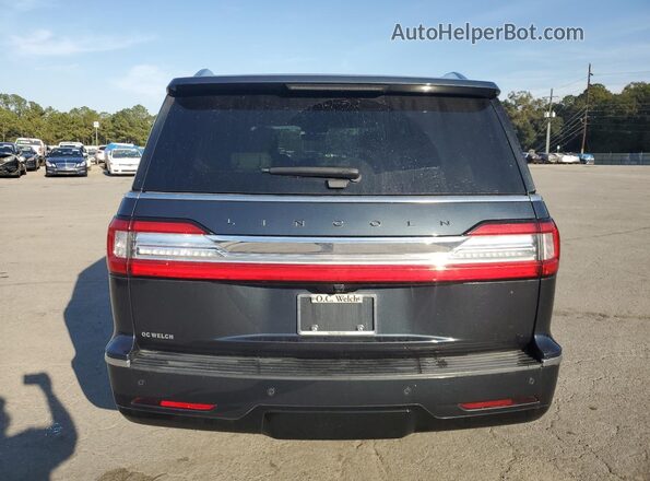 5LMJJ2TT5MEL05935 2021 LINCOLN NAVIGATOR Gray Հետևի տեսք