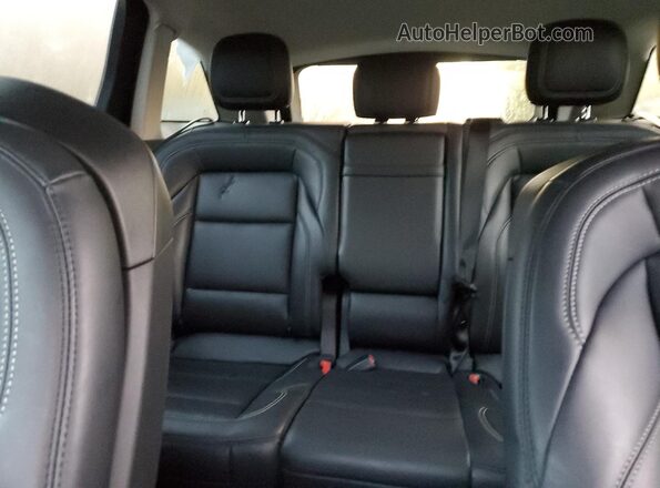 5LMPJ8J40SJ890940 2025 LINCOLN NAUTILUS Black Вид задніх сидінь