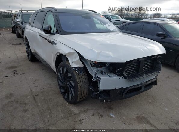 5LMPJ8K43RJ836413 2024 LINCOLN NAUTILUS White Vista frontal