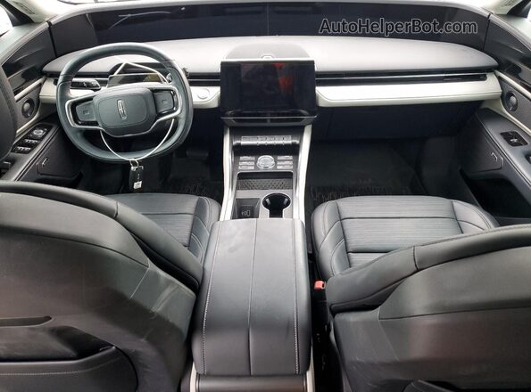 5LMPJ8K47RJ797700 2024 LINCOLN NAUTILUS Gray Dashboard view