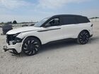 2024 Lincoln Nautilus Reserve White vin: 5LMPJ8KA4RJ780875