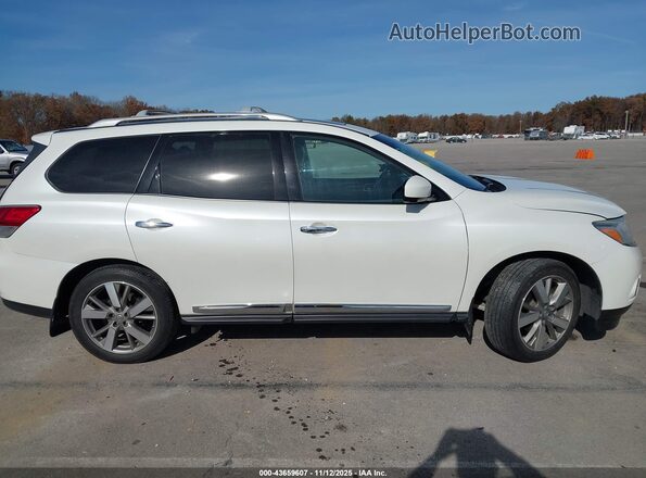 5N1AR2MMXGC617137 2016 NISSAN PATHFINDER White Vista interior de 360 grados