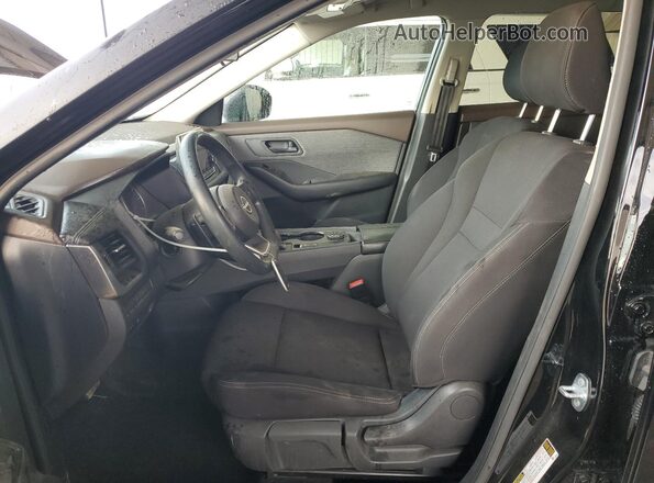 5N1BT3AB0PC847686 2023 NISSAN ROGUE Черный Вид салона спереди