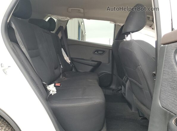 5N1BT3AB1PC868966 2023 NISSAN ROGUE Белый Вид задней части салона