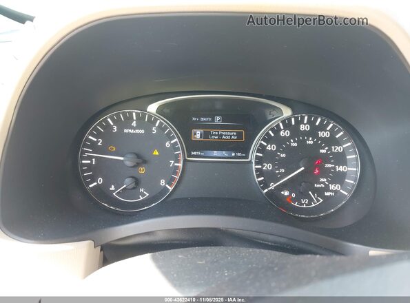 5N1DR2DM4LC575927 2020 NISSAN PATHFINDER White Հետևի նստատեղերի տեսք