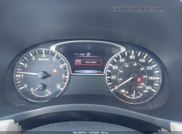 5N1DR2MM0HC684683 2017 NISSAN PATHFINDER Синий Вид задних сидений
