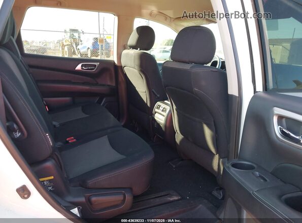 5N1DR2MM2JC636172 2018 NISSAN PATHFINDER White Vista de la etiqueta del VIN